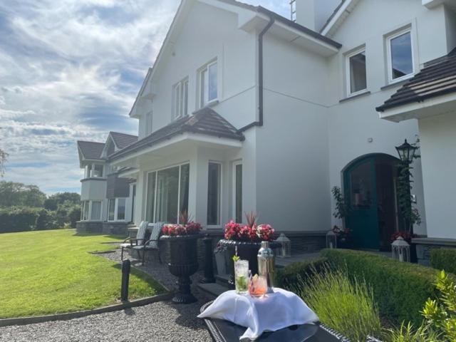 Loch Lein Country House Fossa Bagian luar foto